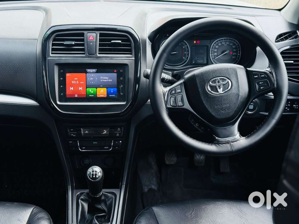 Toyota Urban Cruiser 1.5 Premium Grade Dual Tone Mt, 2022, Petrol
