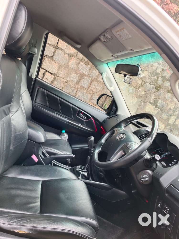 Toyota Fortuner, 2015