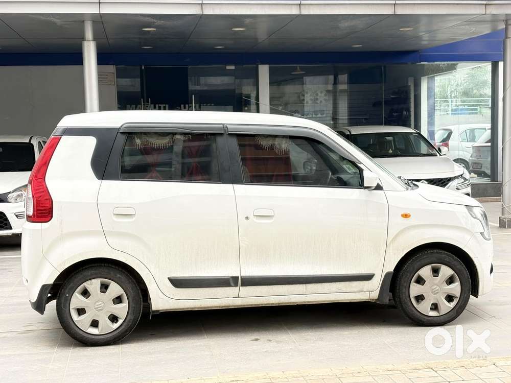 Maruti Suzuki Wagon R Zxi Mt 1.2l, 2023, Cng & Hybrids