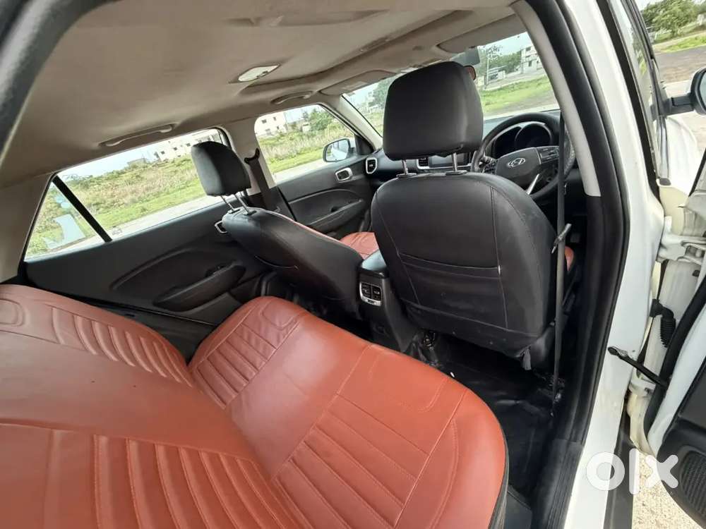 Hyundai Venue 2020 Manual
