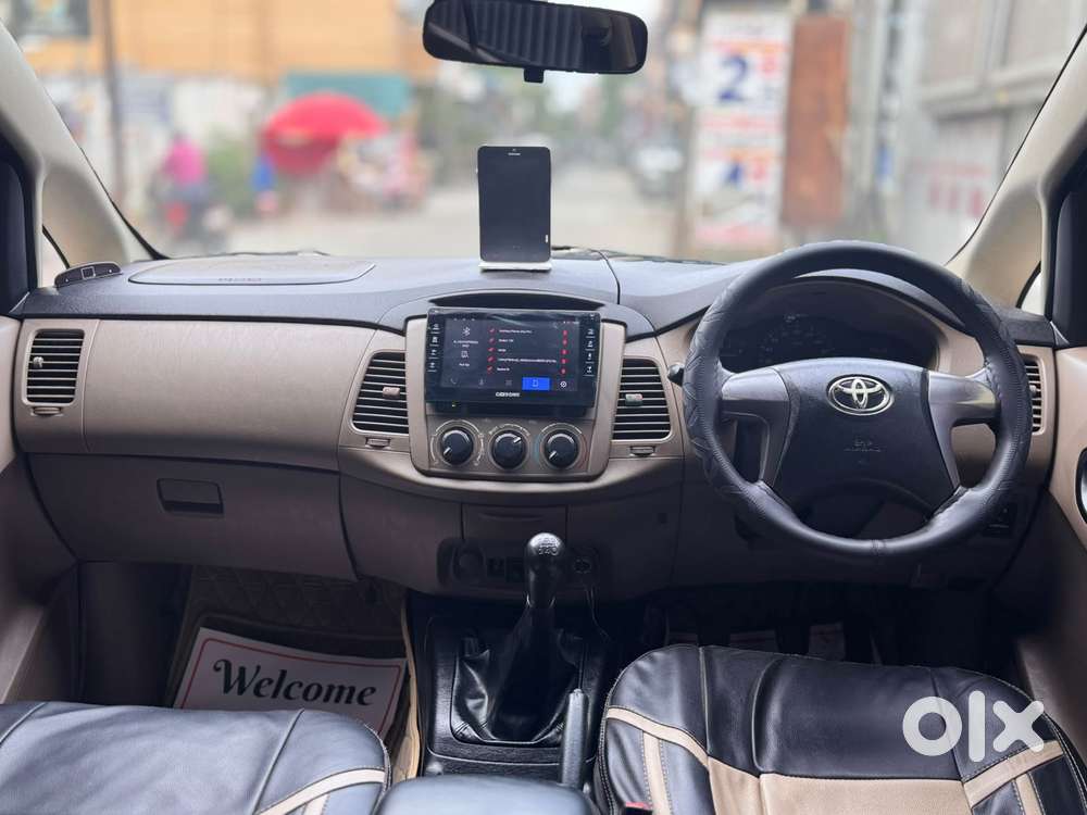 Toyota Innova 2.5 G (diesel) 8 Seater, 2016, Diesel