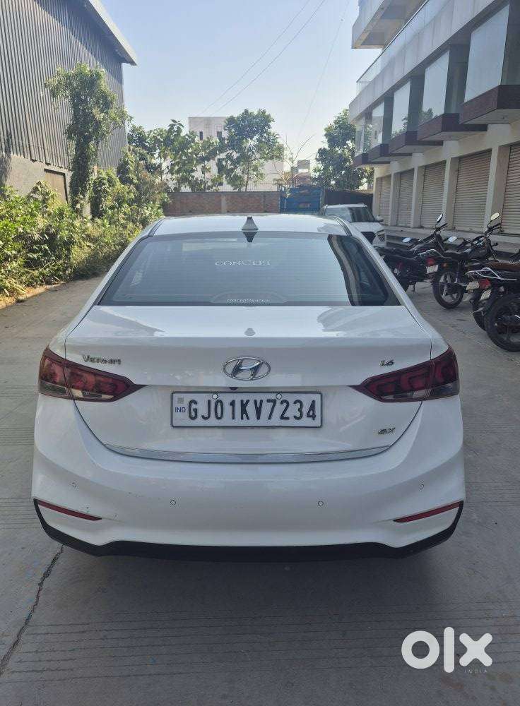Hyundai Verna 1.6 Sx (o) Vtvt, 2019, Petrol