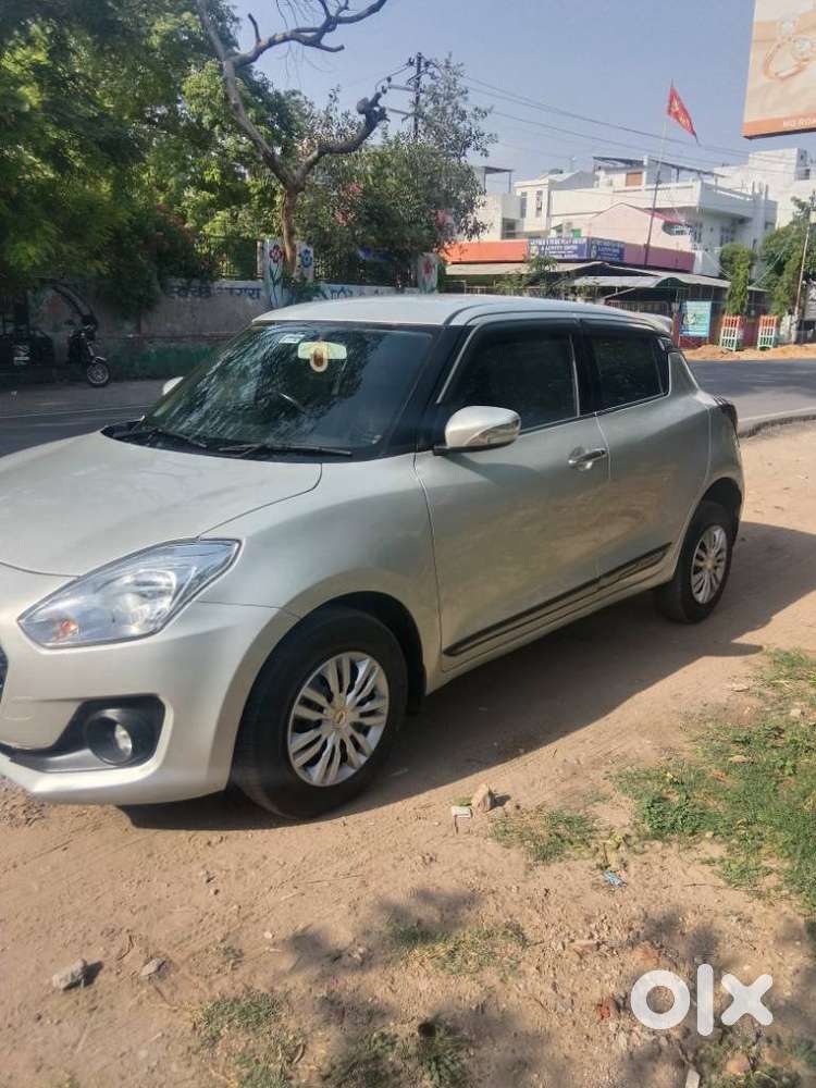 Maruti Suzuki Swift Vxi Optional, 2023, Petrol