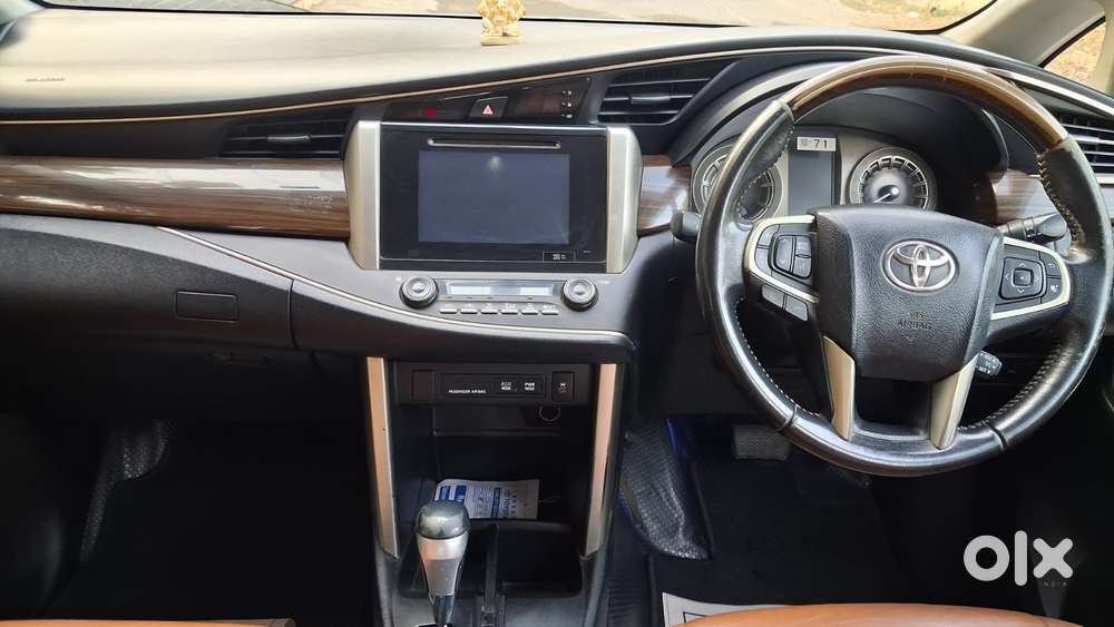 Toyota Innova Crysta 2.8 Z, 2016, Diesel