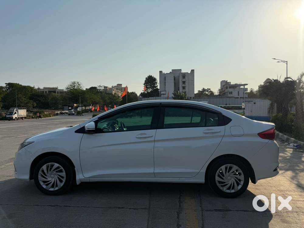 Honda City I-vtec Sv, 2017, Petrol