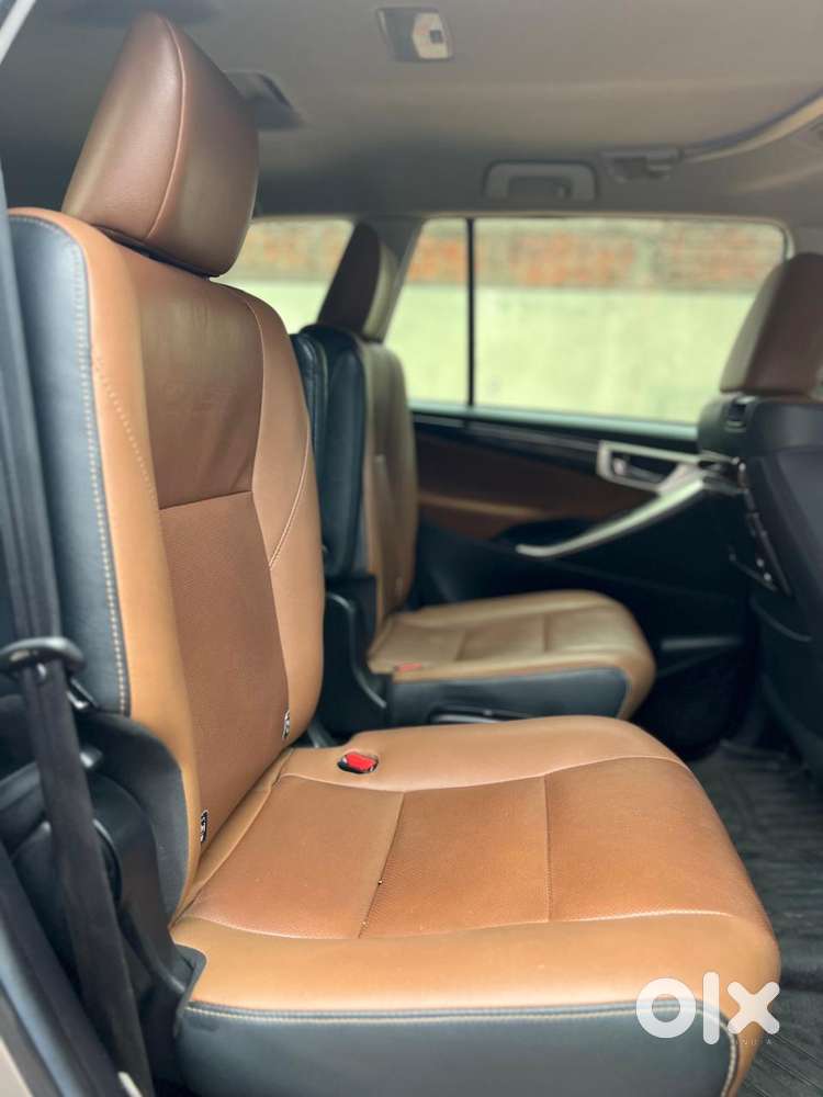 Toyota Innova Crysta 2.8 Zx At, 2020, Diesel