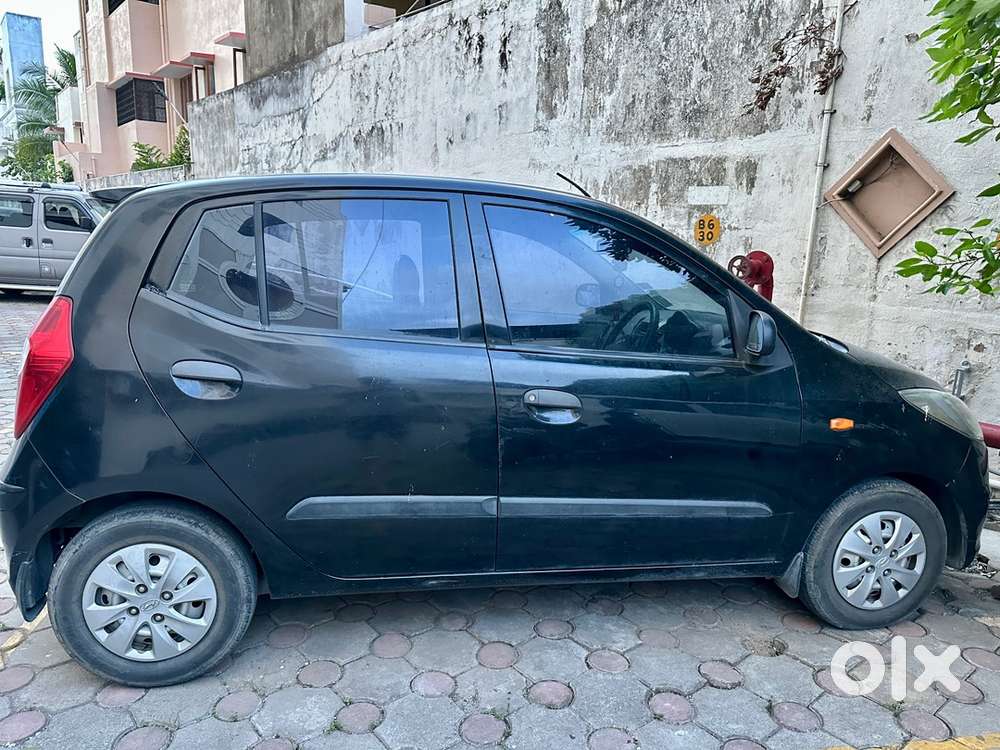 Hyundai I10 2011 Petrol 27800 Km Driven