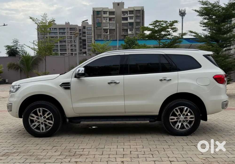 Ford Endeavour 3.2 Titanium At 4x4, 2017, Diesel