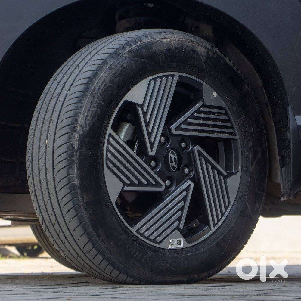 Hyundai Venue, 2025, Petrol