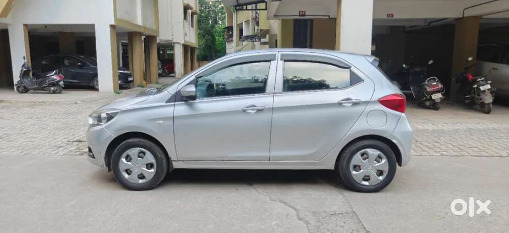 Tata Tiago 1.2 Revotron Xt, 2019, Petrol