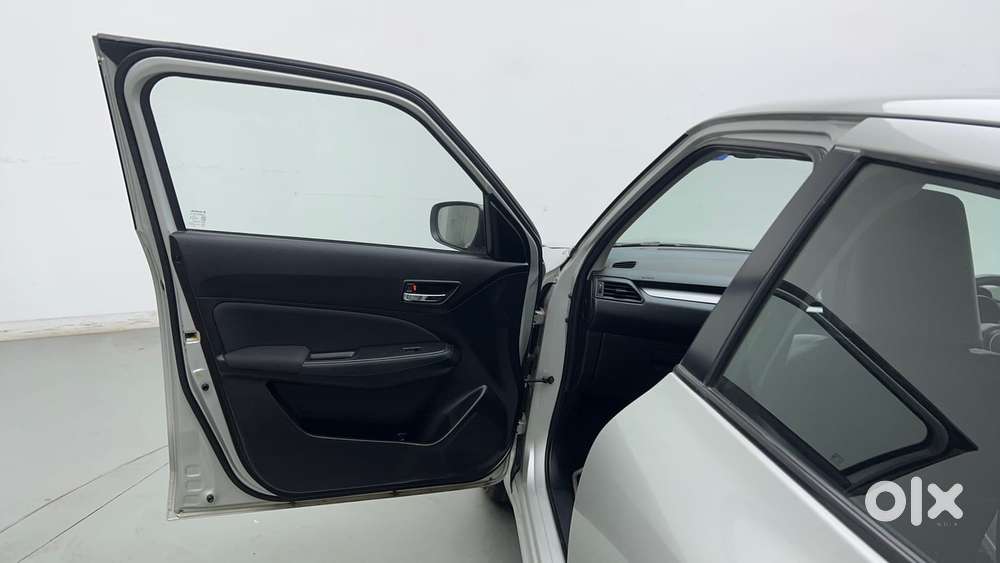 Maruti Suzuki Swift Amt Vvt Vxi, 2022, Petrol