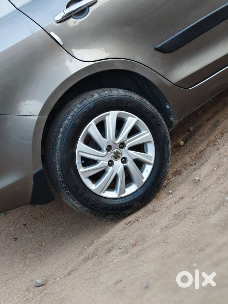 Maruti Suzuki Swift Dzire, 2016, Petrol