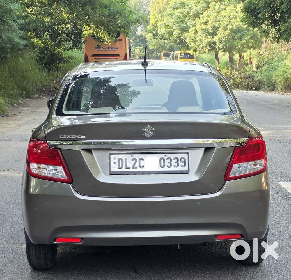 Maruti Suzuki Dzire 1.2 Vxi, 2023, Petrol