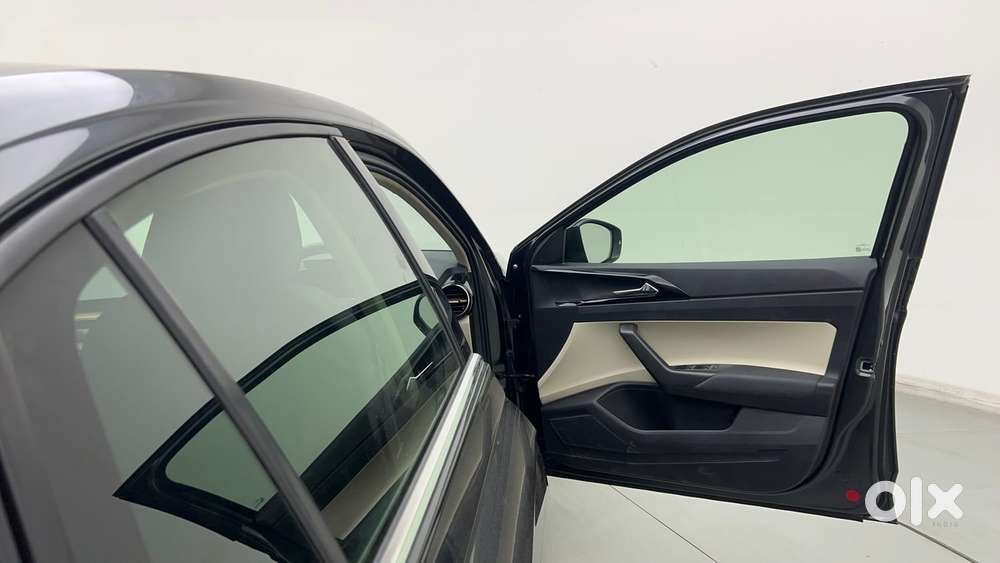 Skoda Slavia 1.0 Tsi Style At, 2026, Petrol