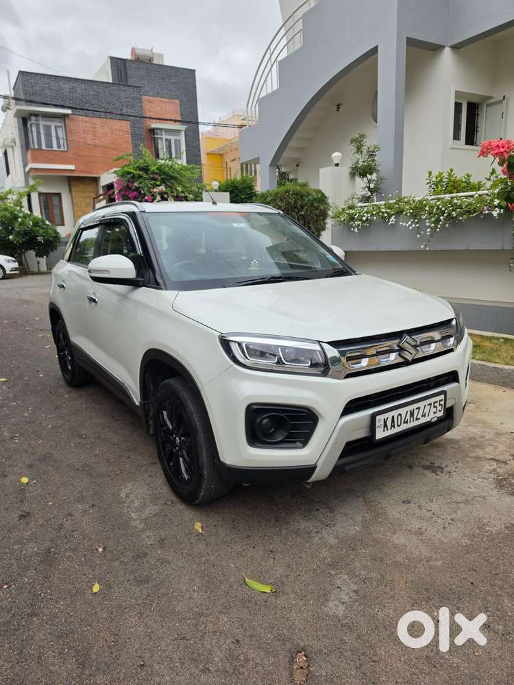 Maruti Suzuki Brezza 1.5 Zxi Smart Hybrid, 2021, Petrol