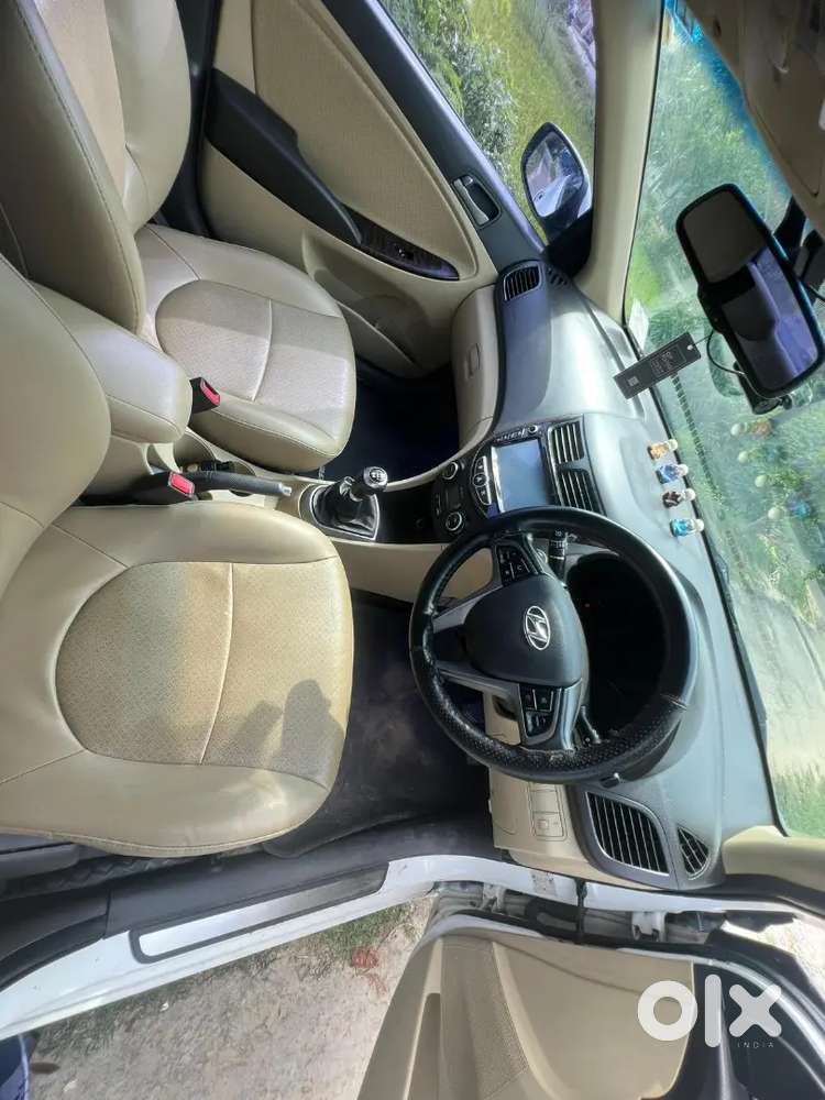 Hyundai Verna 2017 Petrol Well Maintained