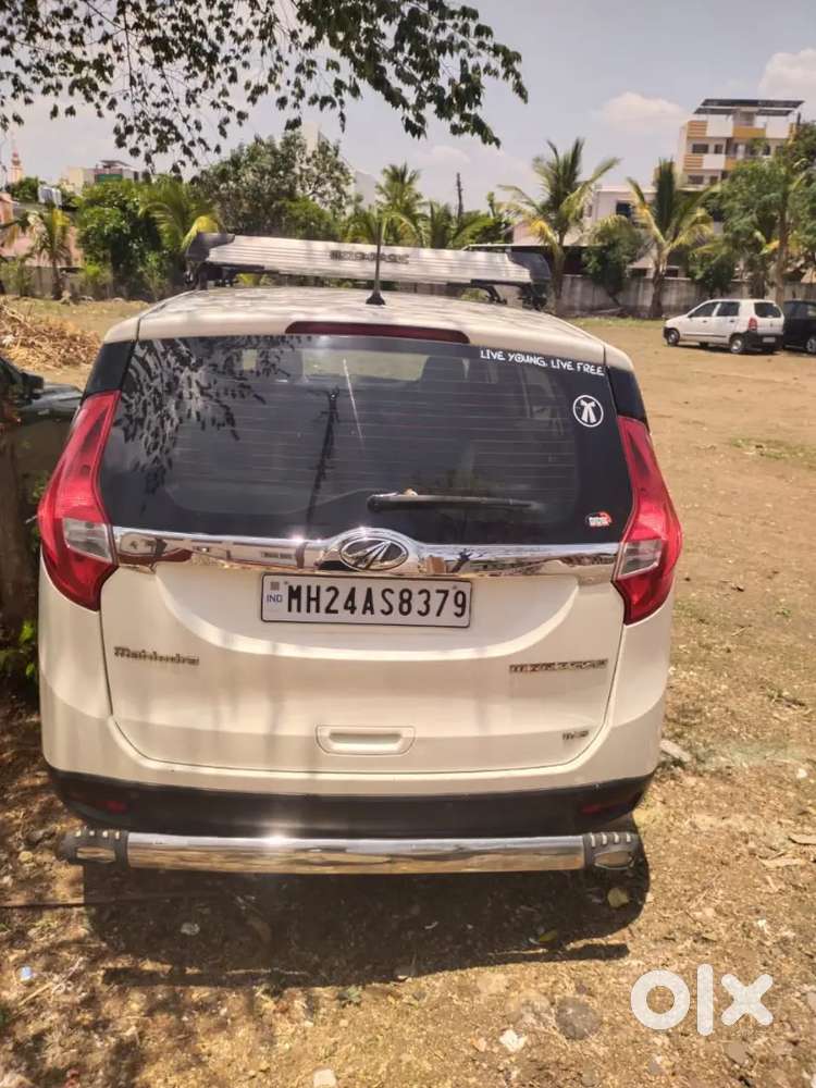 Mahindra Marazzo 2019 Diesel 182000 Km Driven