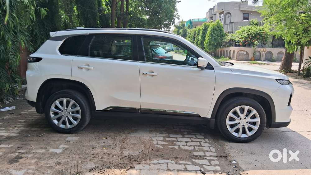 Maruti Suzuki Grand Vitara, 2024, Petrol