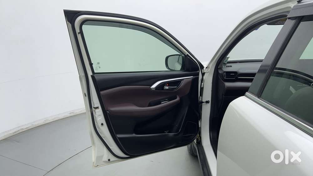 Maruti Suzuki Grand Vitara 1.5 Zeta Smart Hybrid, 2023, Petrol