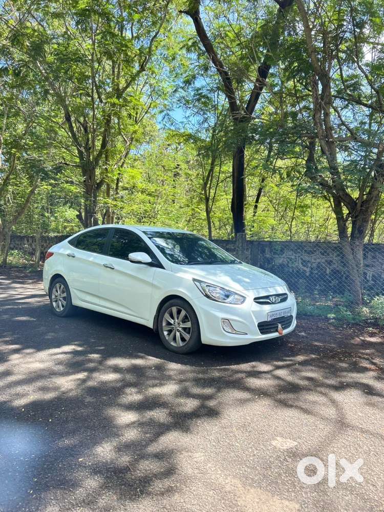 Hyundai Verna Diesel Manual 2012