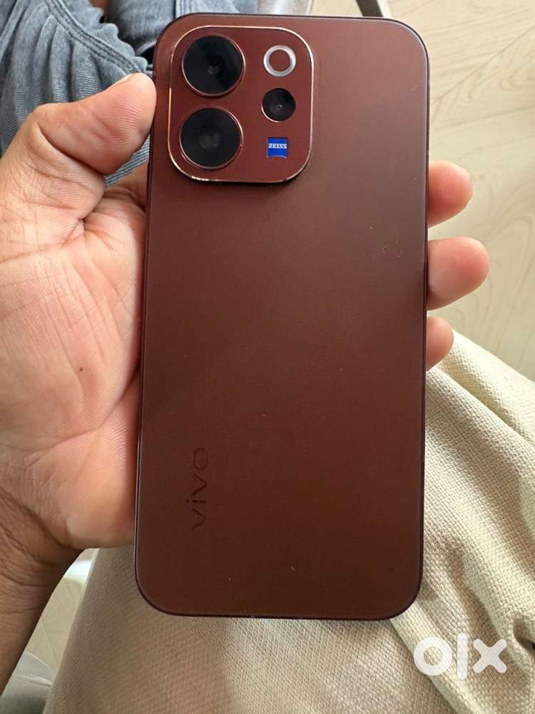 Vivo v70 Elite full kit 8ram 256gb100% full condition