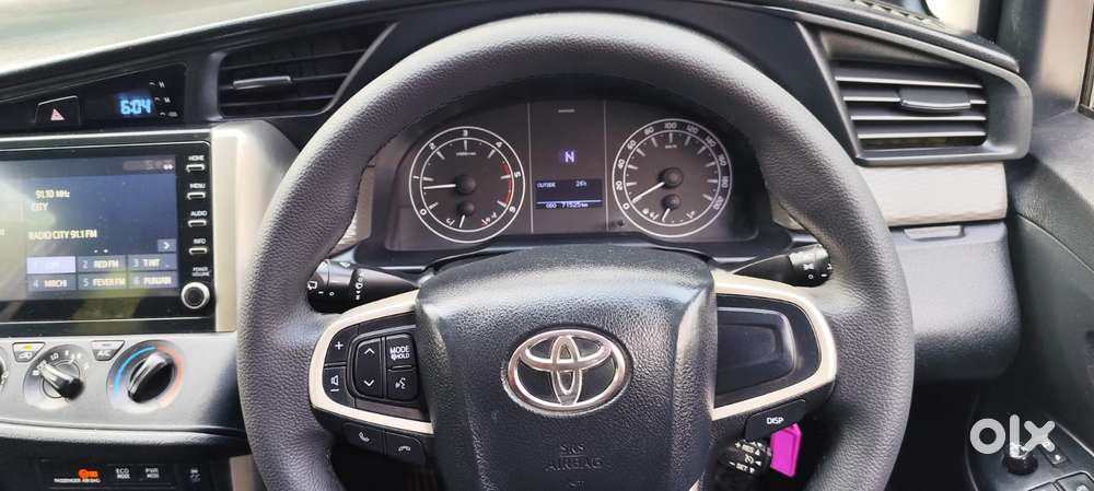 Toyota Innova Crysta [2020-ongoing] 2.4 Gx At 7 Str, 2022, Diesel