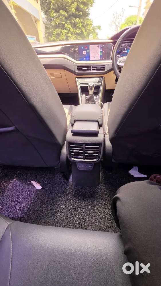 Volkswagen Virtus Topline 2023 Petrol Manual