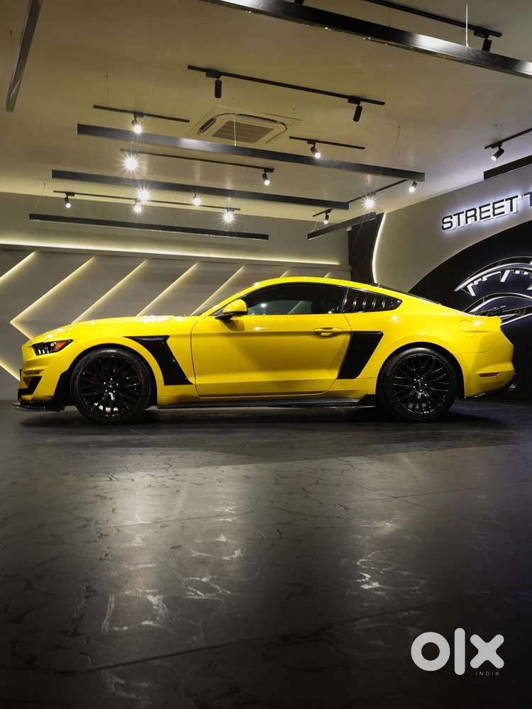 Ford Mustang V8, 2019, Petrol