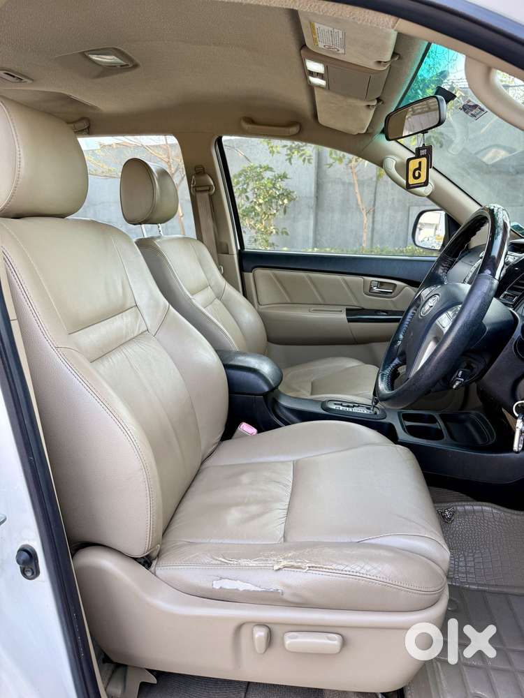 Toyota Fortuner 3.0 4x2 Automatic, 2015, Diesel