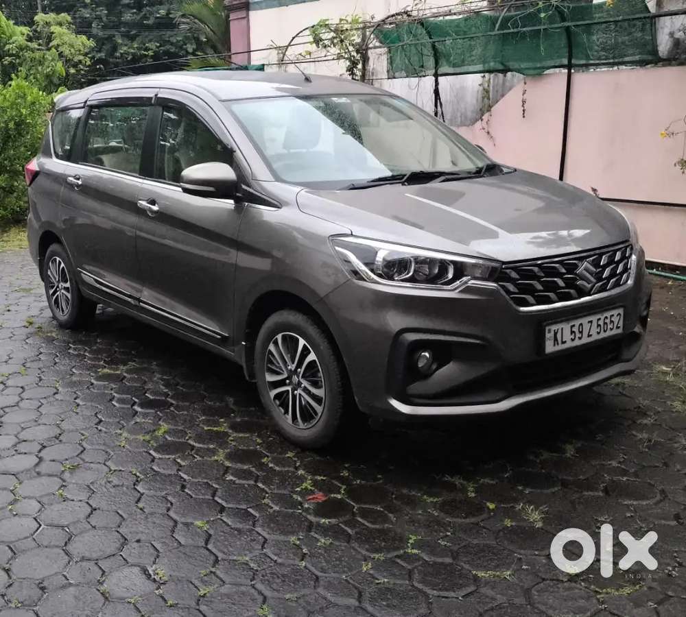 Maruti Suzuki Ertiga 2023 Petrol 19000 Km Driven