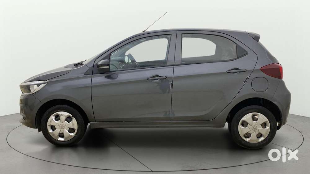 Tata Tiago 1.2 Revotron Xt Cng, 2022, Cng & Hybrids