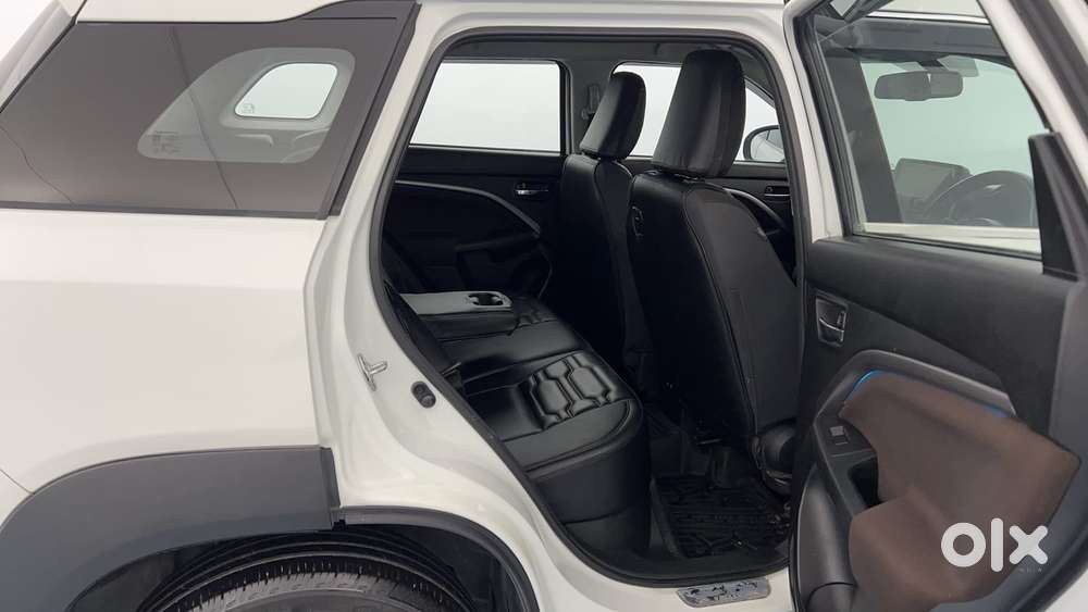 Maruti Suzuki Vitara Brezza 1.5 Zxi Plus At, 2023, Petrol