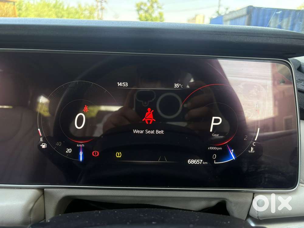 Mahindra Xuv700 2.2 Ax 7 Diesel At Luxury Pack Str Awd, 2023, Diesel