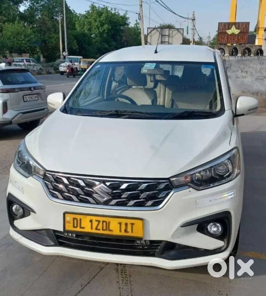 Taxi ( Dl ) - Ertiga Tour M - Cng - 2022 , Excellent Condition.