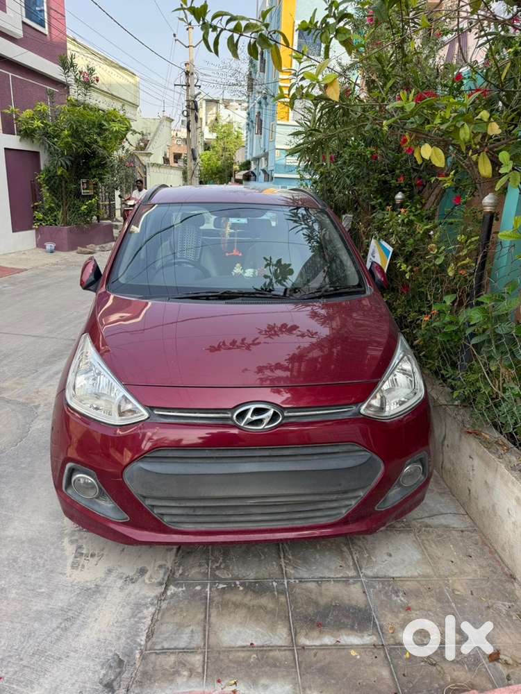 Hyundai Grand I10 2015 Car, 51k Kms Drive With Excellent Condition