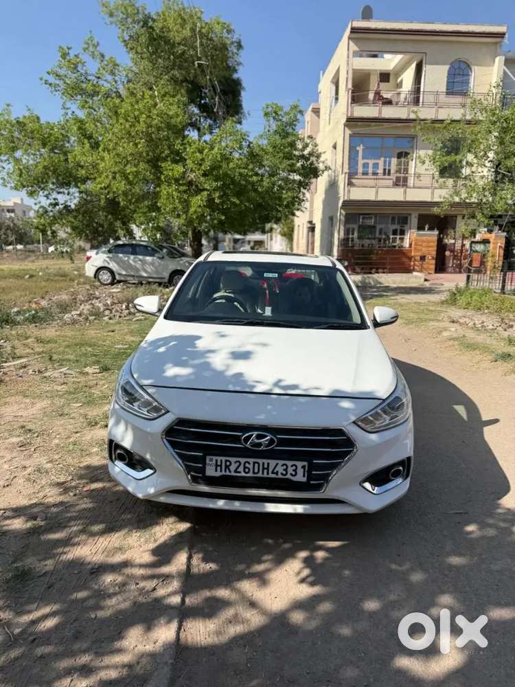 “hyundai Verna 2017 Diesel Automatic  Sunroof  Excellent Condition