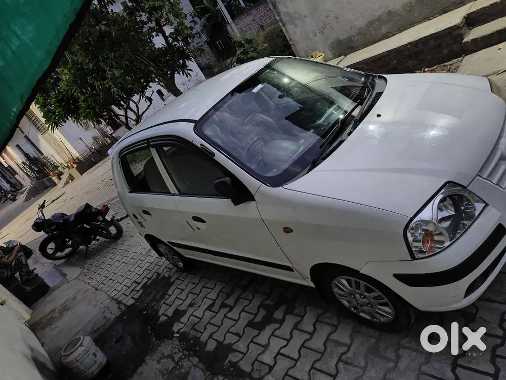 Hyundai Santro Xing Gls 2011 Petrol+lpg Company Fitted