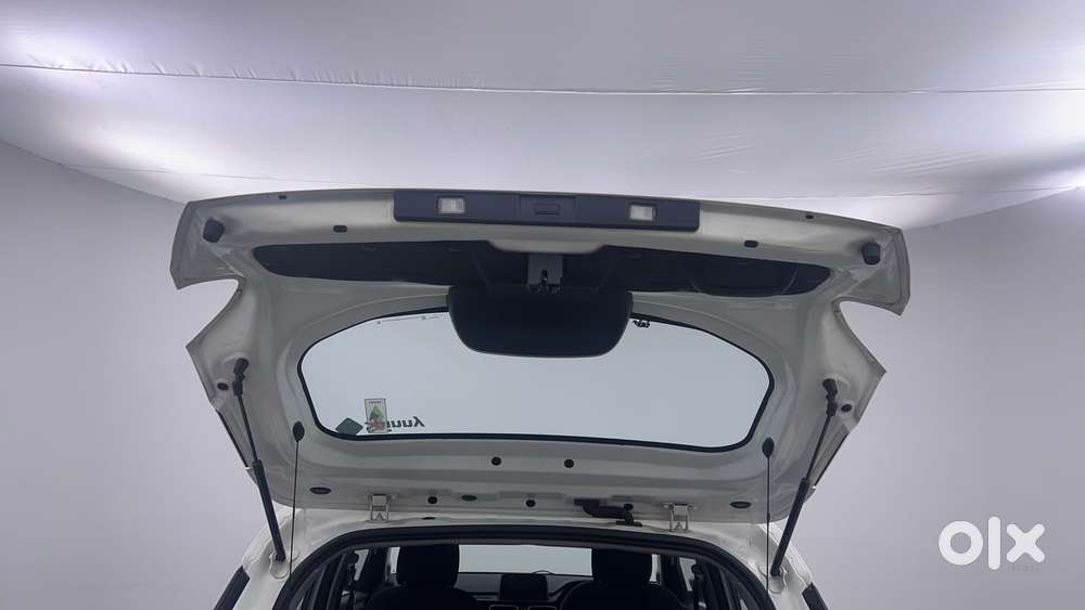 Tata Punch Accomplished Amt Sunroof, 2024, Petrol