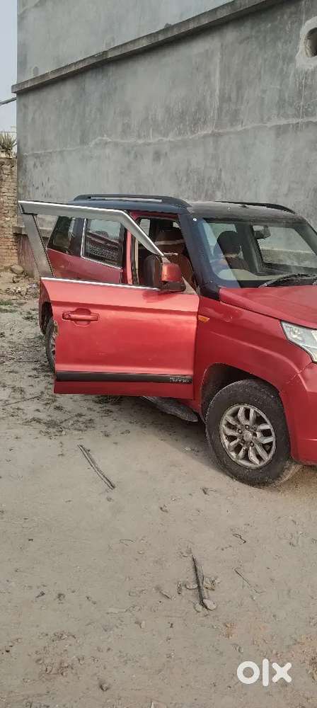 Mahindra Tuv 300 2016 Diesel 170000 Km Driven