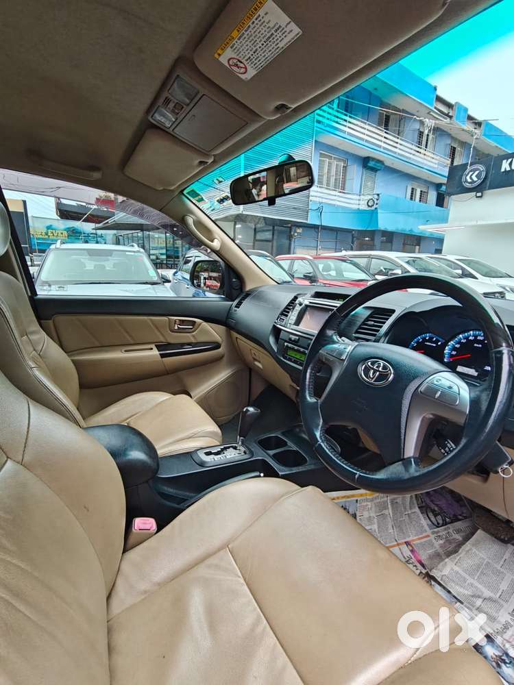 Toyota Fortuner 3.0 4x2 Automatic, 2015, Diesel