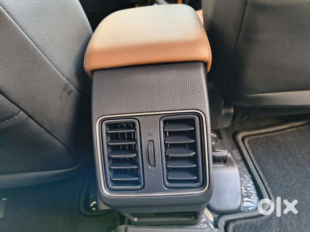 Honda Elevate Zx Mt, 2023, Petrol