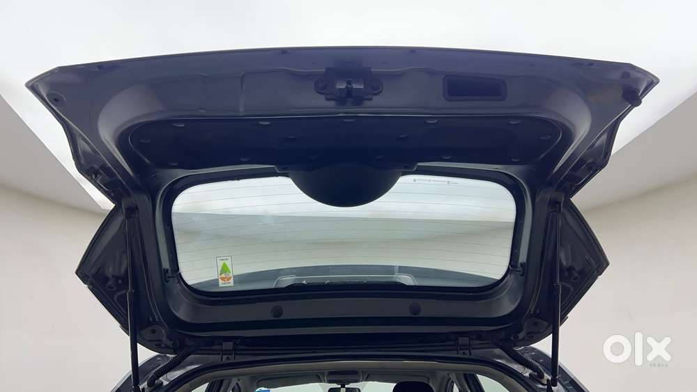 Tata Nexon 1.2 Revotron Xza Plus, 2023, Petrol