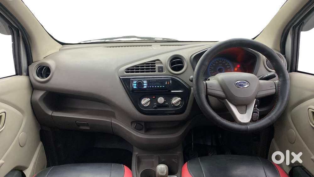 Datsun Redigo T Option, 2016, Petrol
