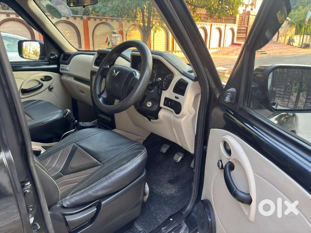 Mahindra Scorpio Classic 2.2 S Mt 7 Str, 2023, Diesel