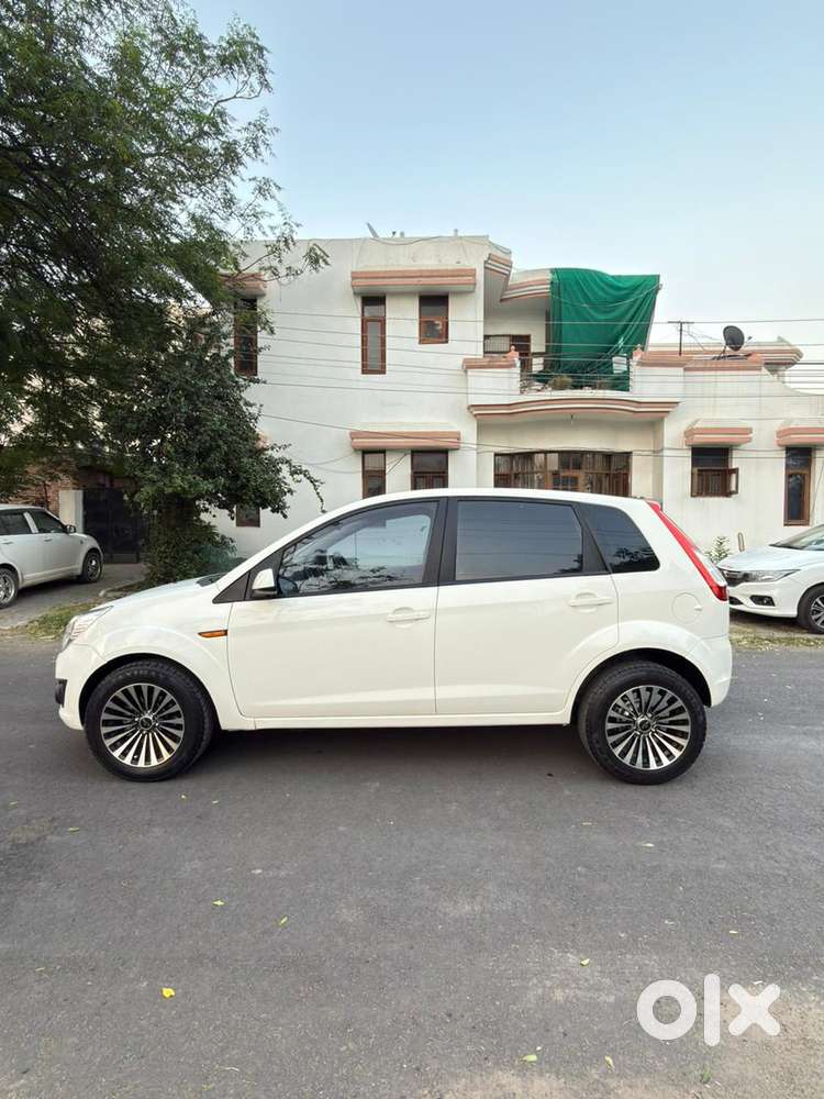 Ford Figo 2012-2015 Diesel Celebration Edition, 2013, Diesel