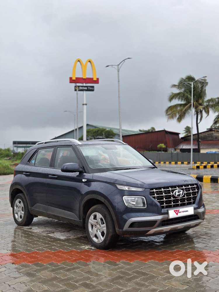 Hyundai Venue S 1.2 Petrol, 2020, Petrol