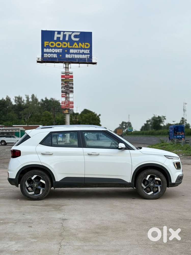 Hyundai Venue 1.5 Crdi Sx (o), 2021, Diesel