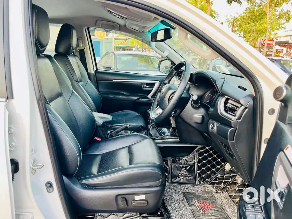 Toyota Fortuner 2024