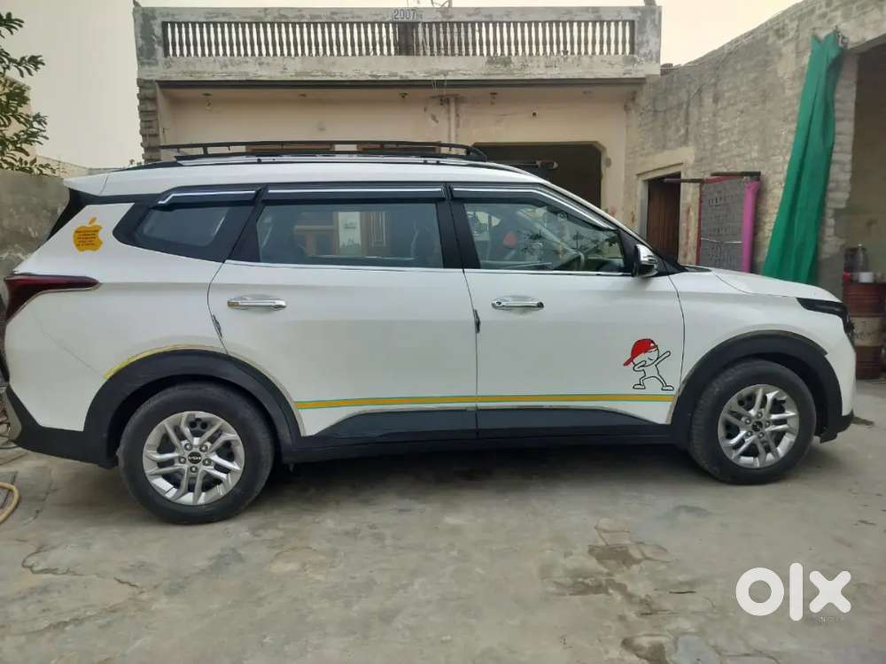 Kia Carens Clavis 2024 Petrol 2024 Km Driven