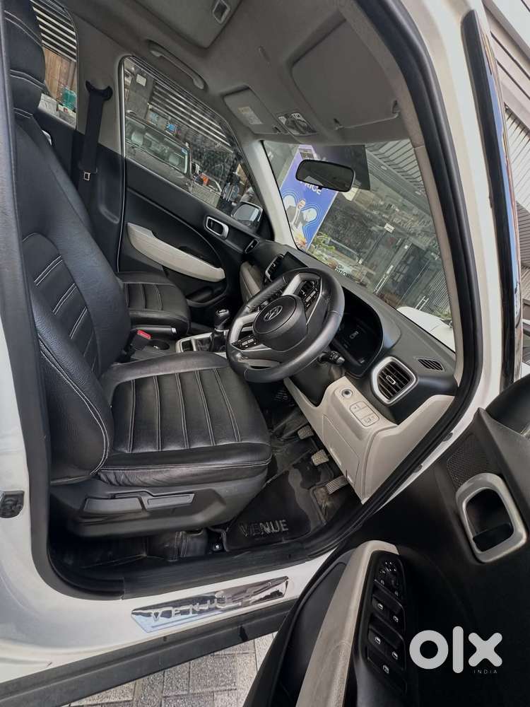 Hyundai Venue Sx Mt, 2022, Diesel